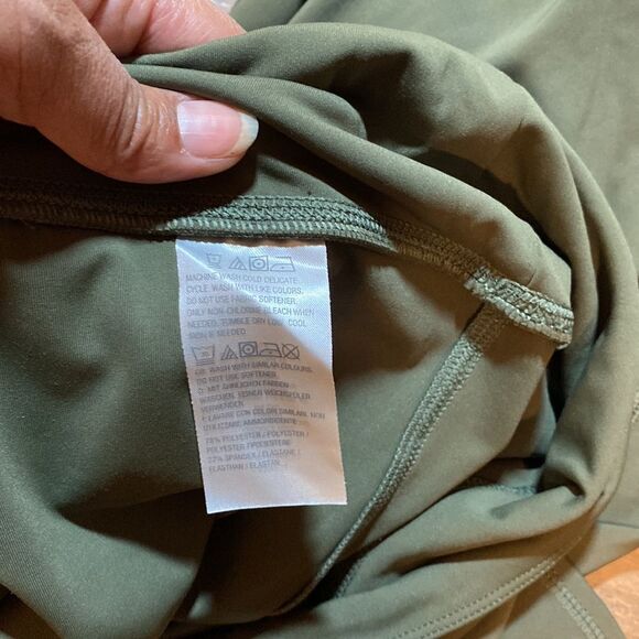 Zuda 2 In 1 Athletic Skirt Legging  Skirted Cropped Leggings Green 3X - Picture 8 of 12